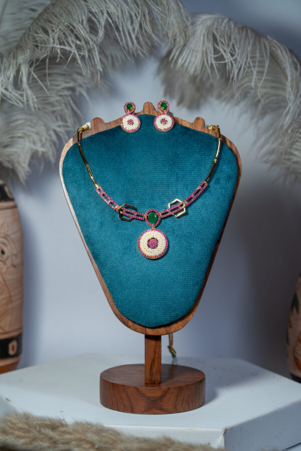 Aarohi Ruby Pearl Haar