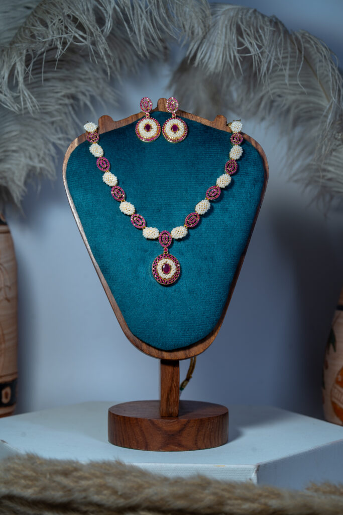 Adira Oval Royal set