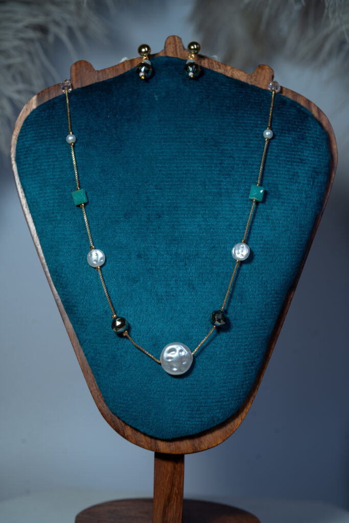 Muse Cameo Necklace