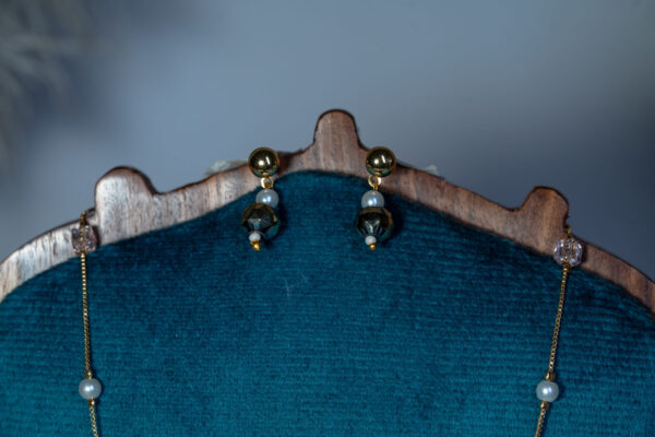 Muse Cameo Necklace