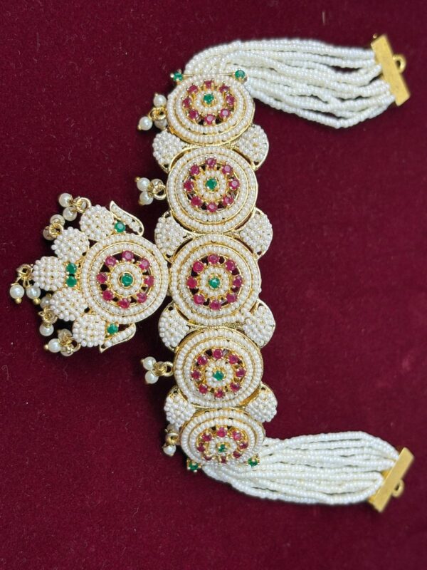 Rajsheela Moti Chakar Haar