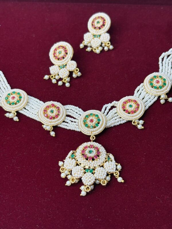 Ratnakshi Raani Set