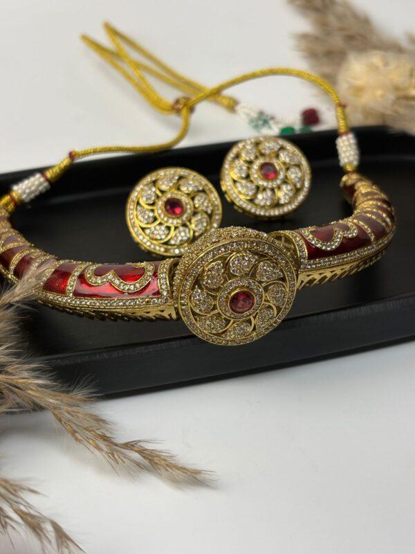 Gulnaar Royale Choker