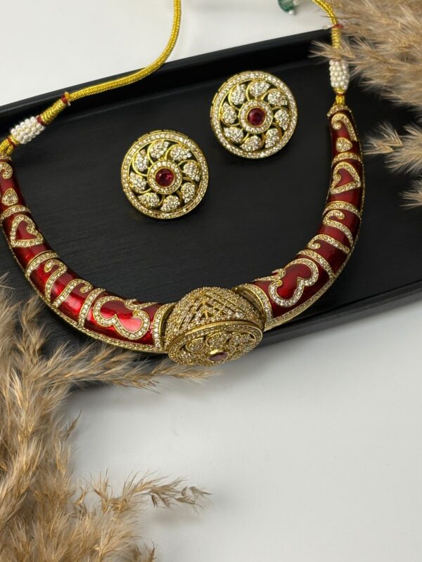 Gulnaar Royale Choker