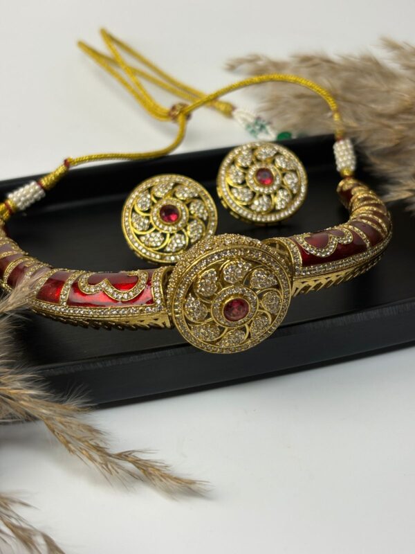 Gulnaar Royale Choker