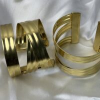 Naaira Bar Cuff
