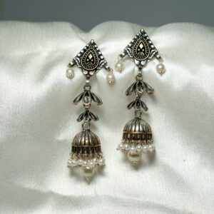 Paisley Pearl Jhumka
